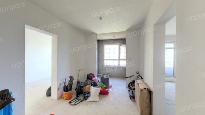 泰奕桃源二手房实景图