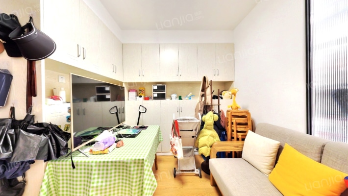 德邑小城(公寓)二手房实景图