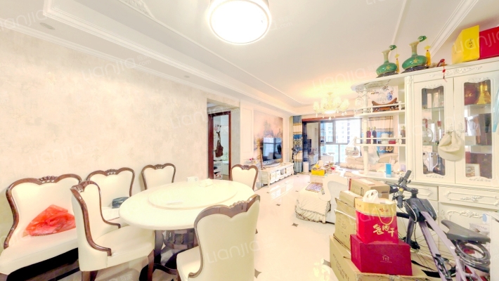 中德英伦联邦C区二手房实景图