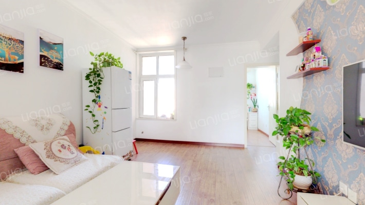 鸿海佳园二手房实景图