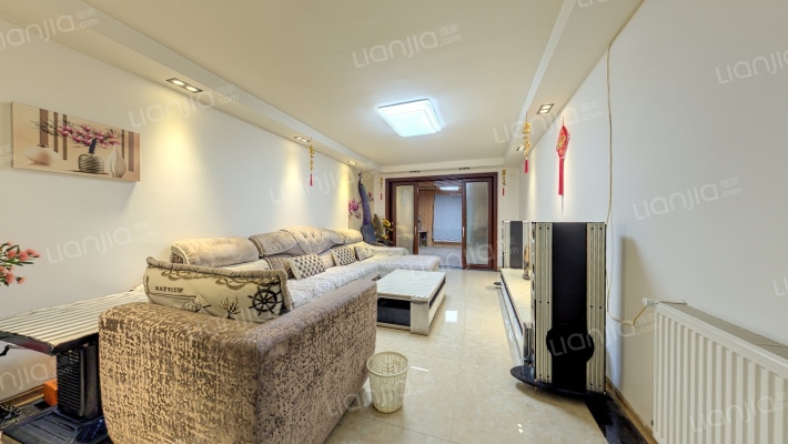 金狮小区顺海苑二手房实景图