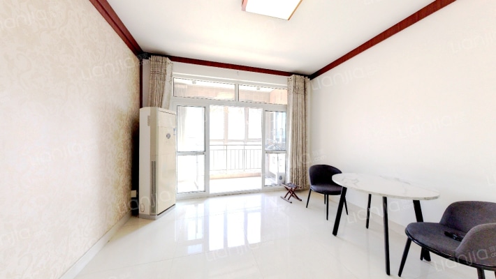 龙园二手房实景图