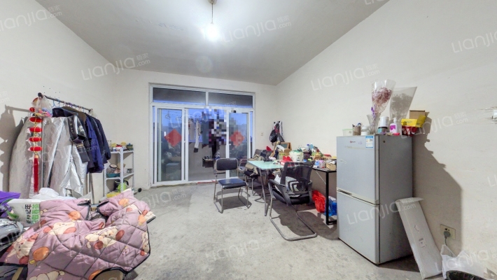 罗新苑西区二手房实景图