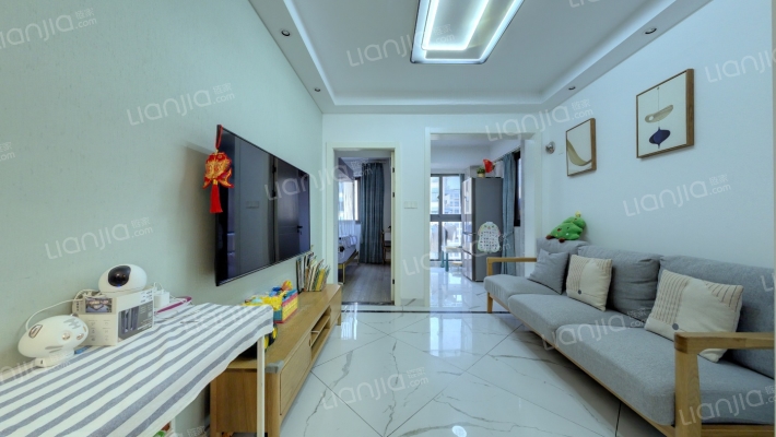 郡枫绿园东区二手房实景图