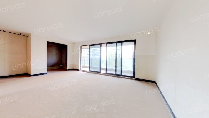 龙湖云瑶玉陛瑶林一组团二手房实景图