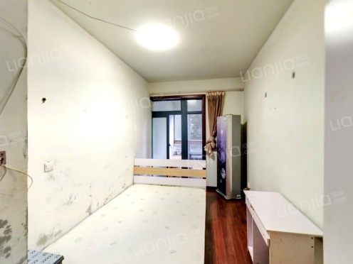 合租·融城理想 3居室 南卧