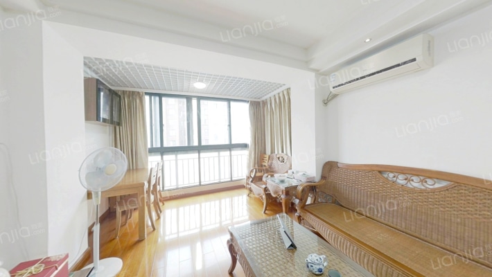 联兴家园二手房实景图