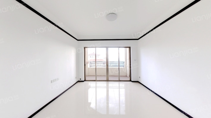 高明雅居蓝湾二手房实景图