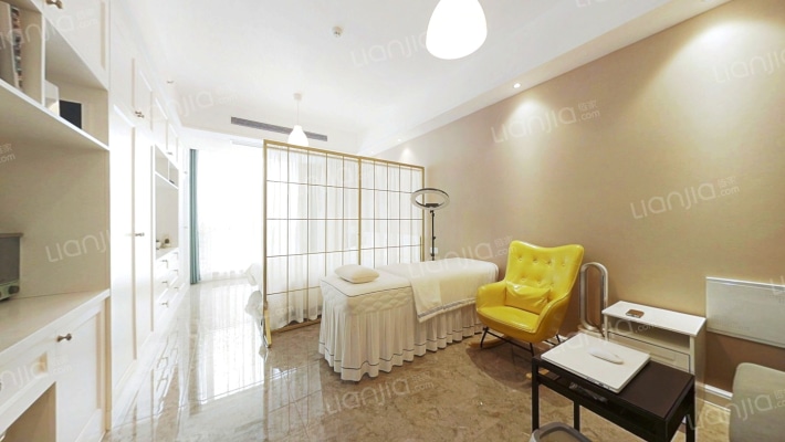 融创新天地二手房实景图