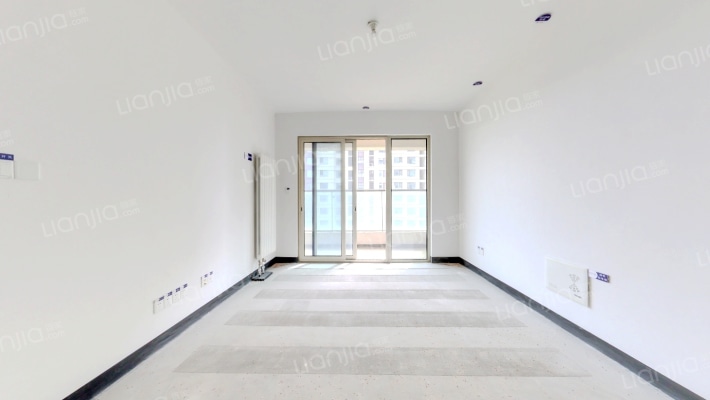 融创美盛宏园二手房实景图