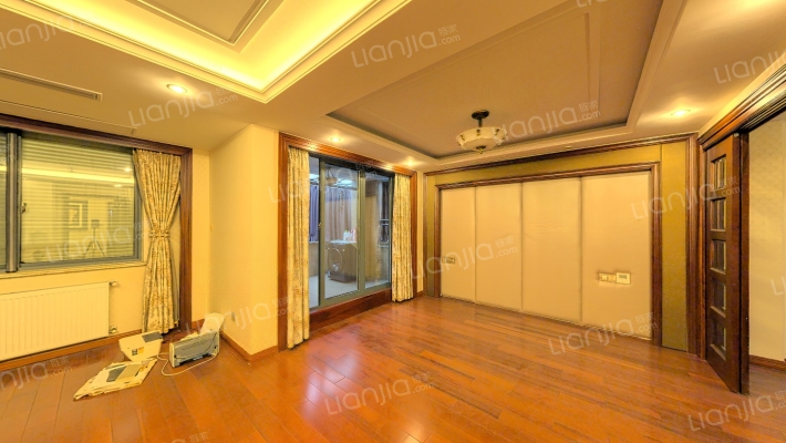 荣御山庄二手房实景图