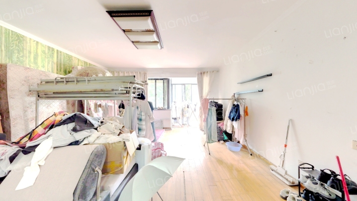 派克公馆二手房实景图