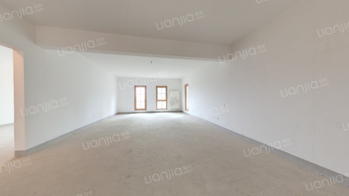 蓝岸丽舍五期二手房实景图