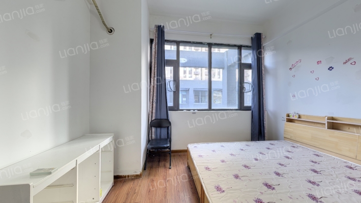 万科美景魅力之城幽兰园二手房实景图