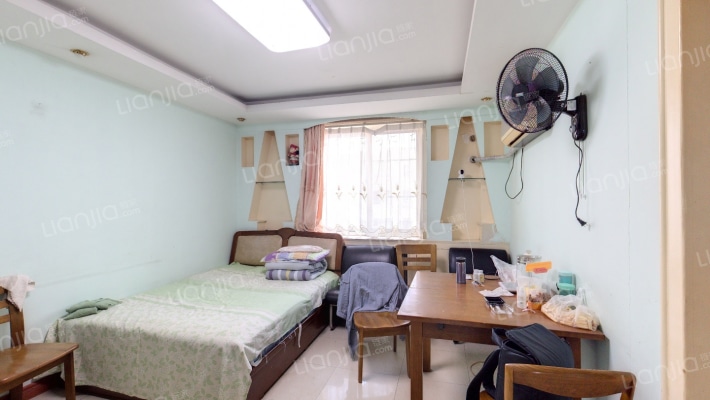 绮华里二手房实景图