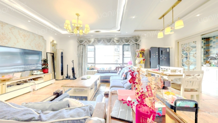 千禧河畔B区二手房实景图