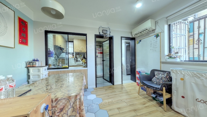 金浜小区二手房实景图