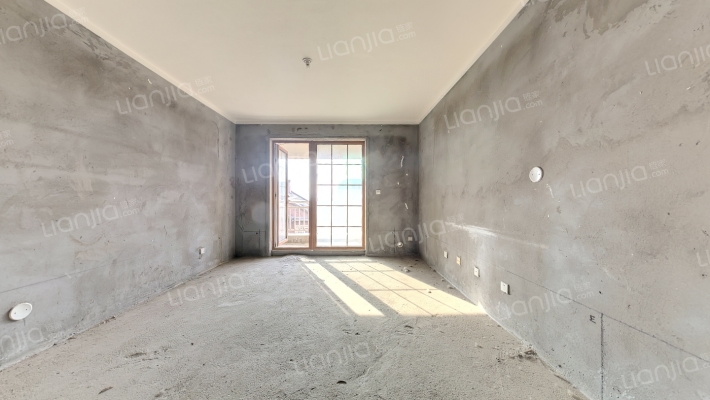 洞林湖新田城别墅区E区二手房实景图