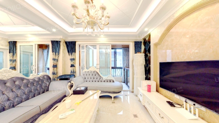 隆鑫爱琴海一期二手房实景图