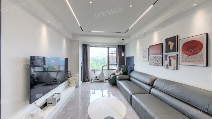 保利江上明珠乐园二手房实景图