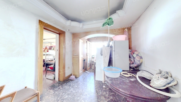 地纬路大楼二手房实景图