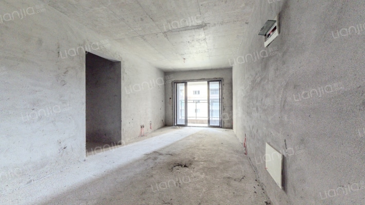 响水河畔二手房实景图