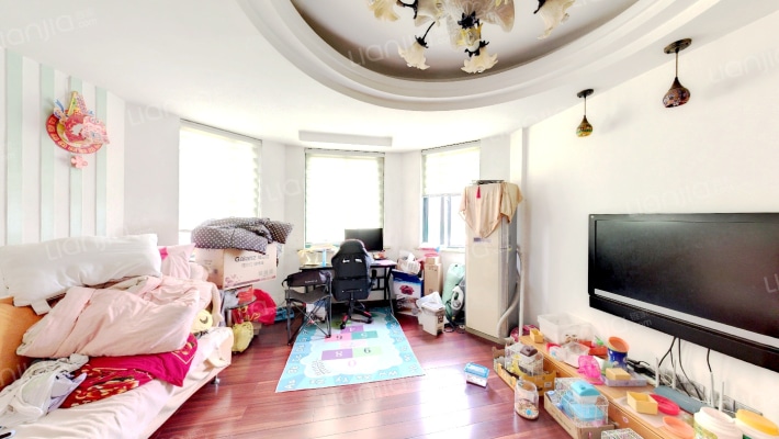 清泉花园二手房实景图