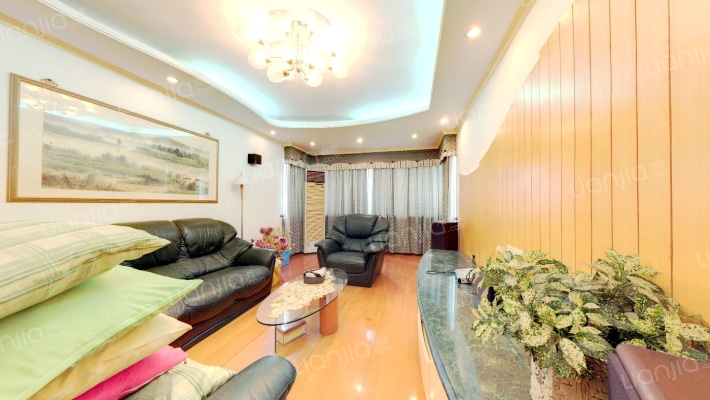 阳光小区二手房实景图