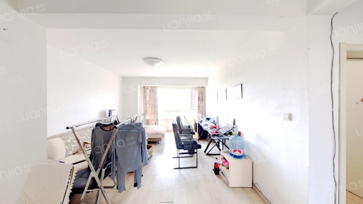 优品天地一期二手房实景图