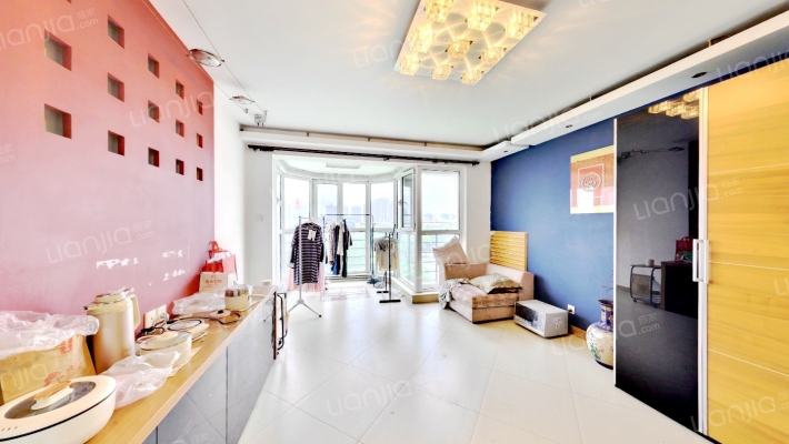 心海假日二手房实景图