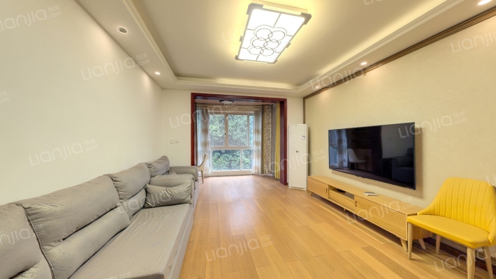 中天滨河名邸二手房实景图