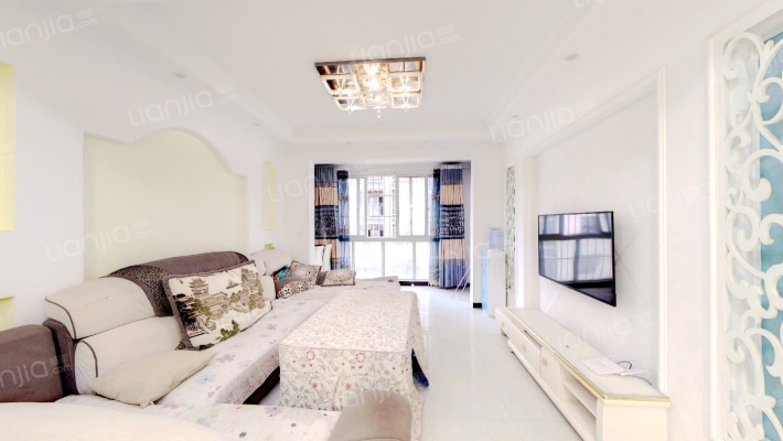 中央美域二手房实景图