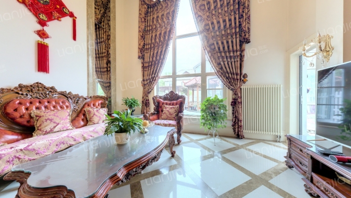 加州水郡一期二手房实景图