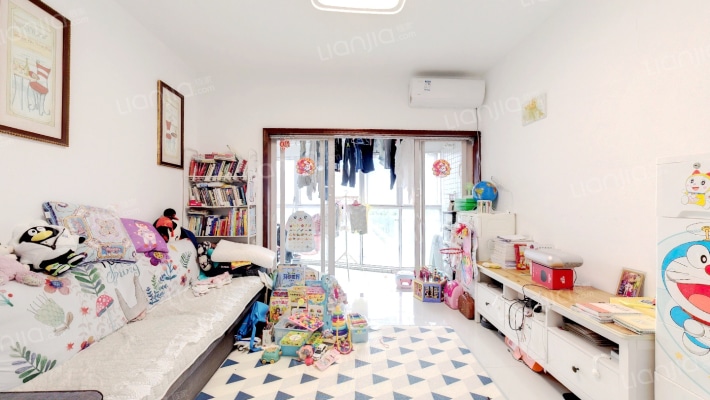 名家富居二手房实景图