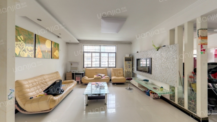 公汽小区二手房实景图