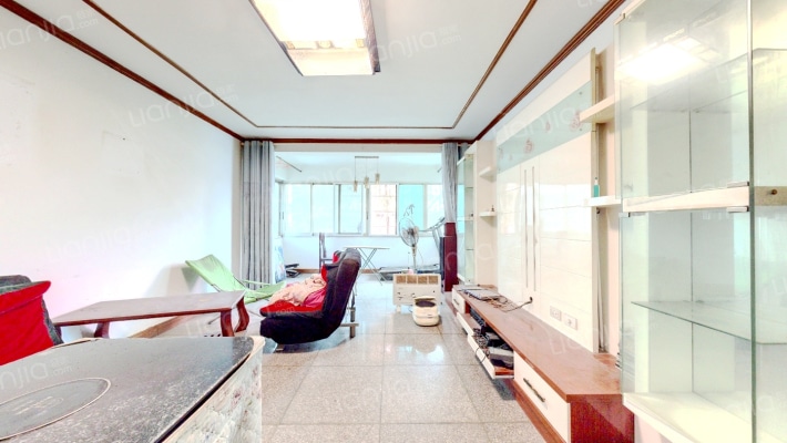 贵州省团校二手房实景图