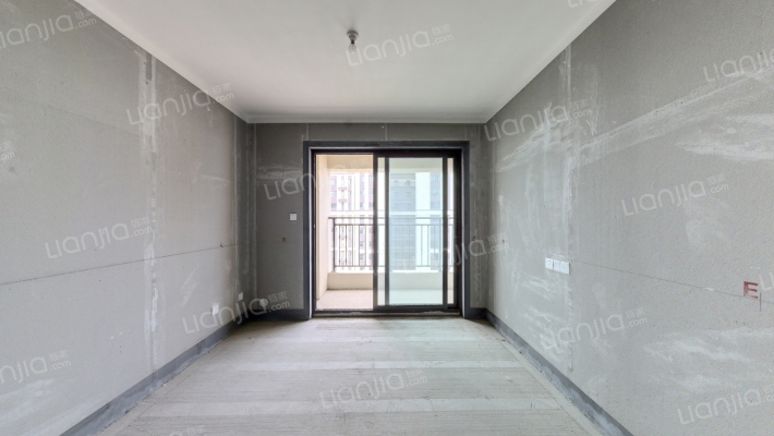 绿都元正望晴川二手房实景图