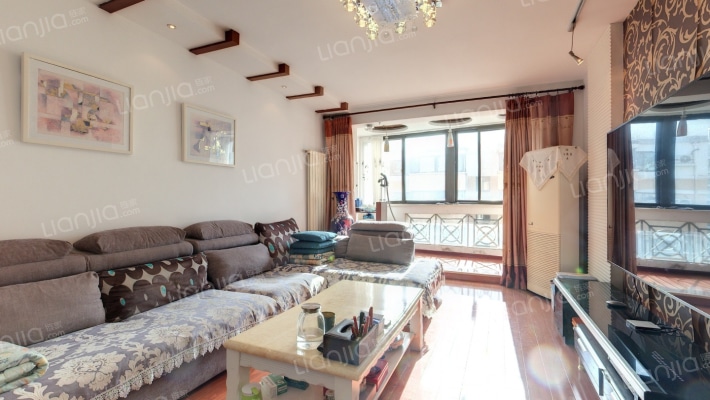 新贵都一期二手房实景图