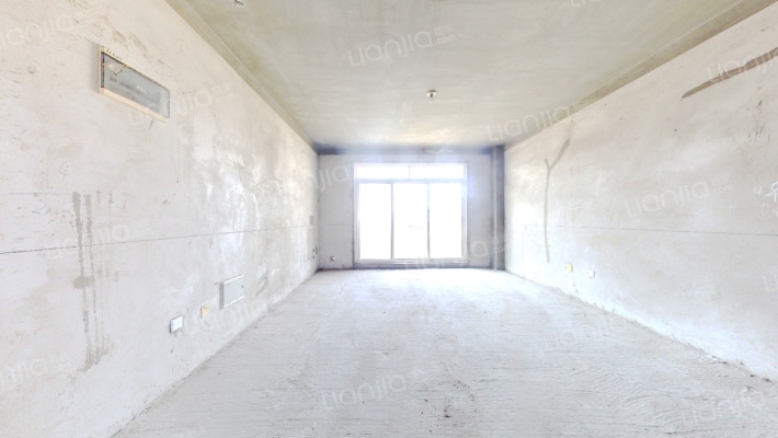 清华大溪地二号院二手房实景图