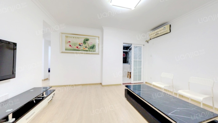 英达花园二手房实景图