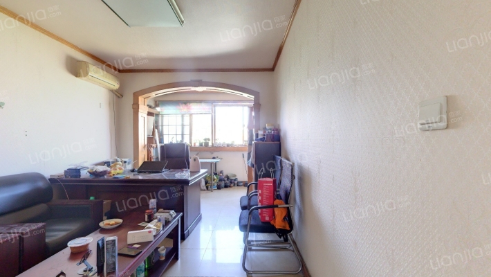 新郑路206号院二手房实景图