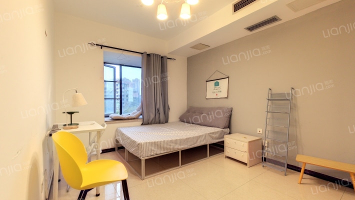 MOMA摩玛城二手房实景图