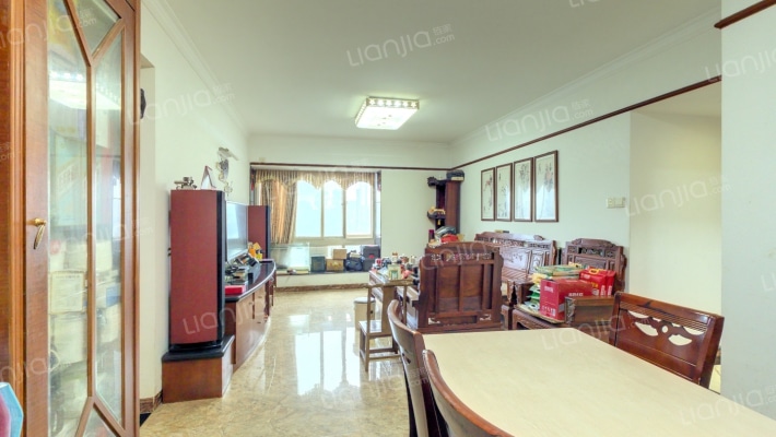 华景新城逸馨居二手房实景图