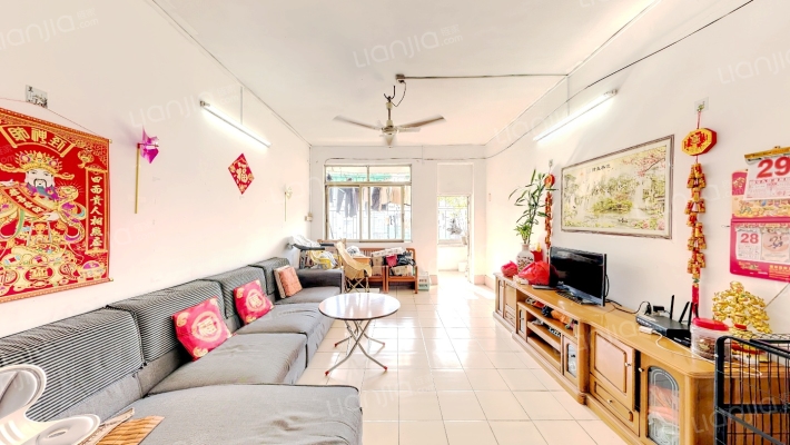 信用社宿舍二手房实景图