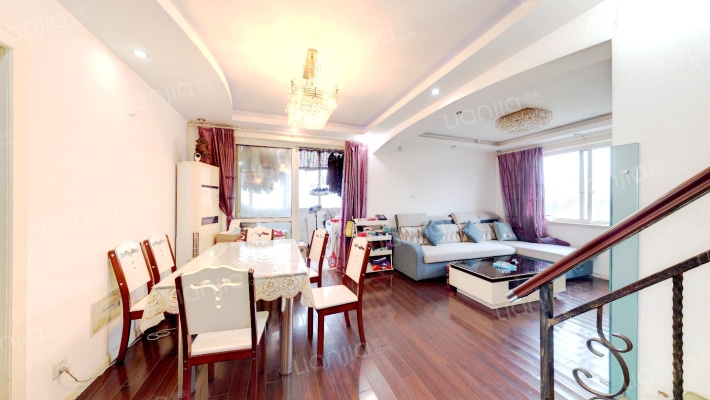 盛世春晓苑二手房实景图