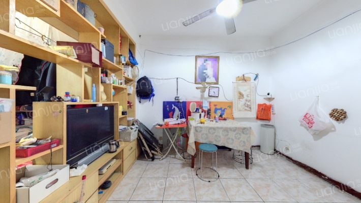 文靖新村二手房实景图