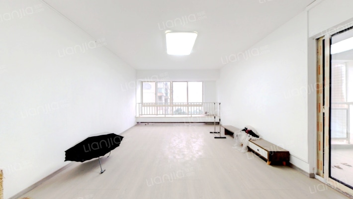 富抱泉花园二手房实景图