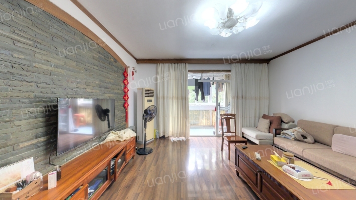 红谷世纪花园D区二手房实景图