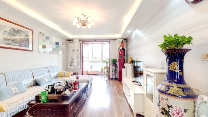 小镇西西里瑞泰里二手房实景图