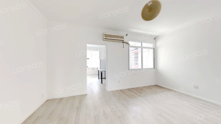 临江路52号二手房实景图